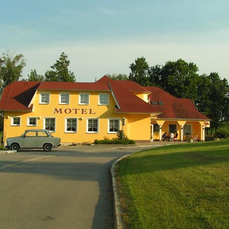 Motel Velky Rybnik Pelhřimov Εξωτερικό φωτογραφία