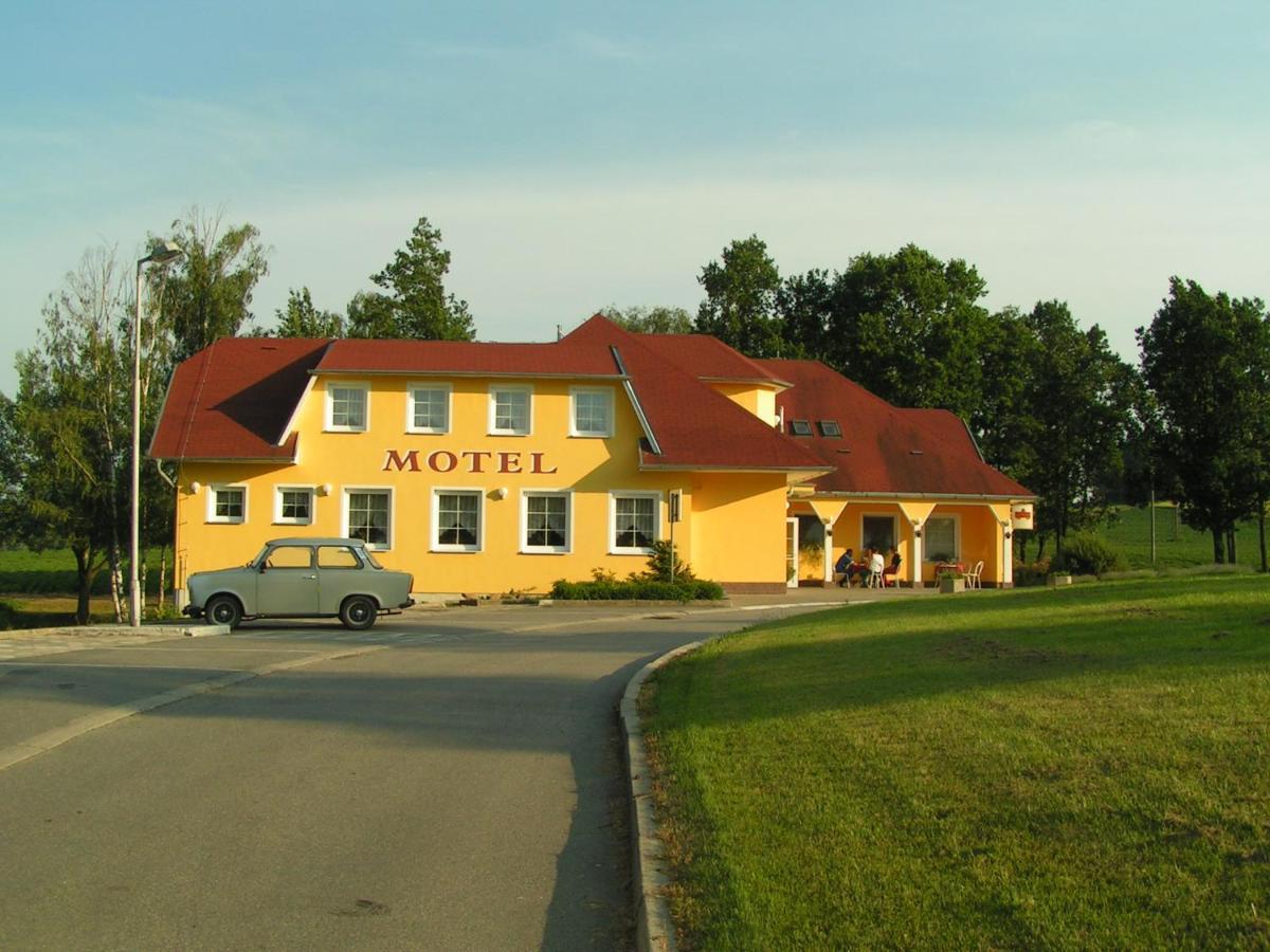 Motel Velky Rybnik Pelhřimov Εξωτερικό φωτογραφία